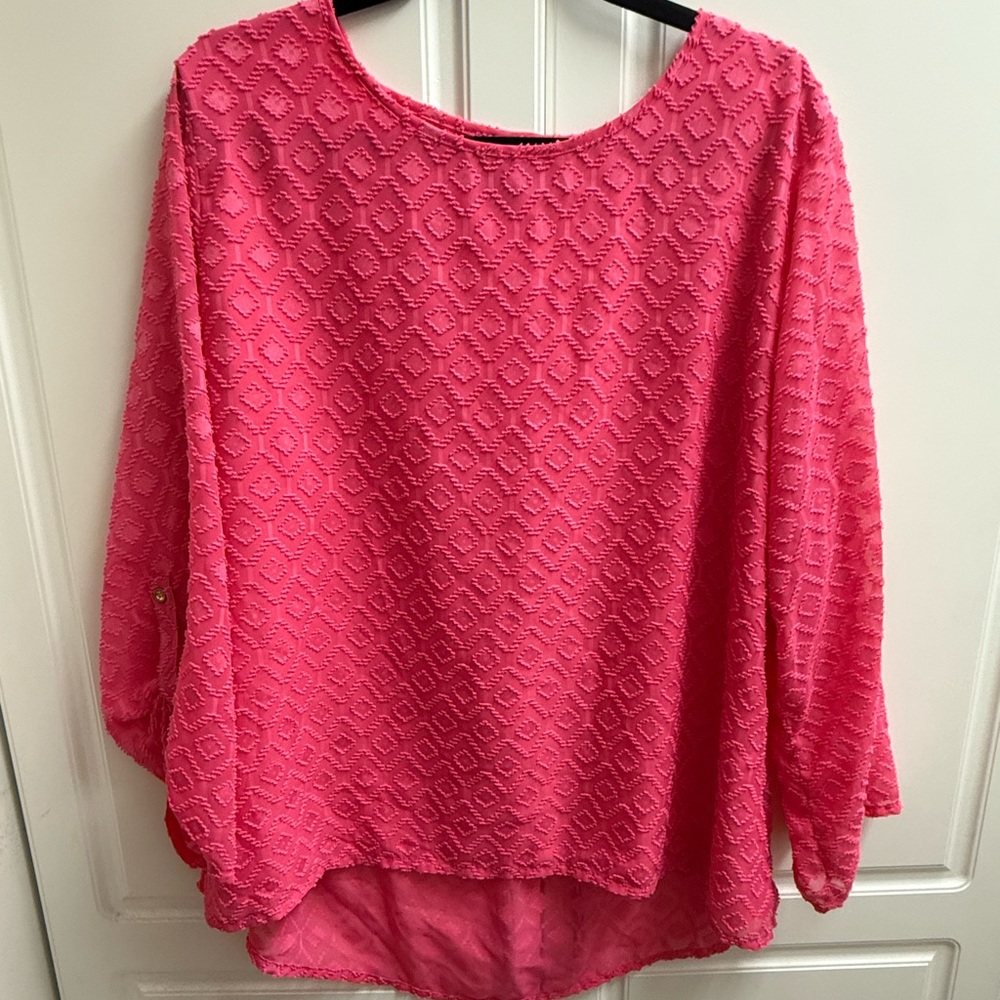 Calessa XL I Hot Pink Textured Hi-Low Blouse | Flowy Long Sleeve Top